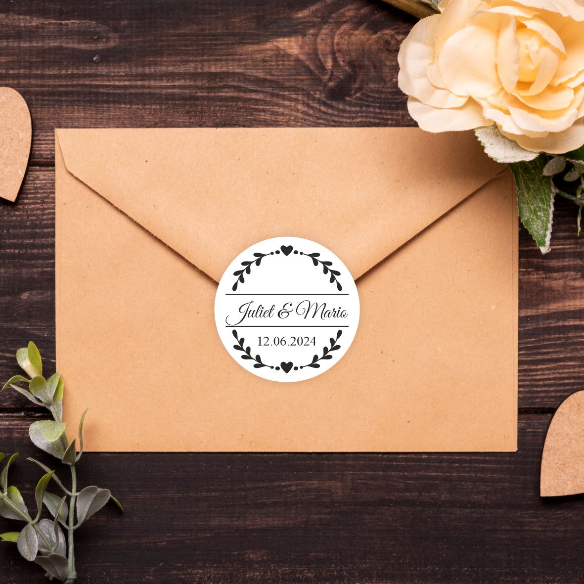 Hochzeit Aufkleber - 24 Stück Personalisierte Aufkleber mit Wunschnamen und Datum - Herz - FOTOFOL