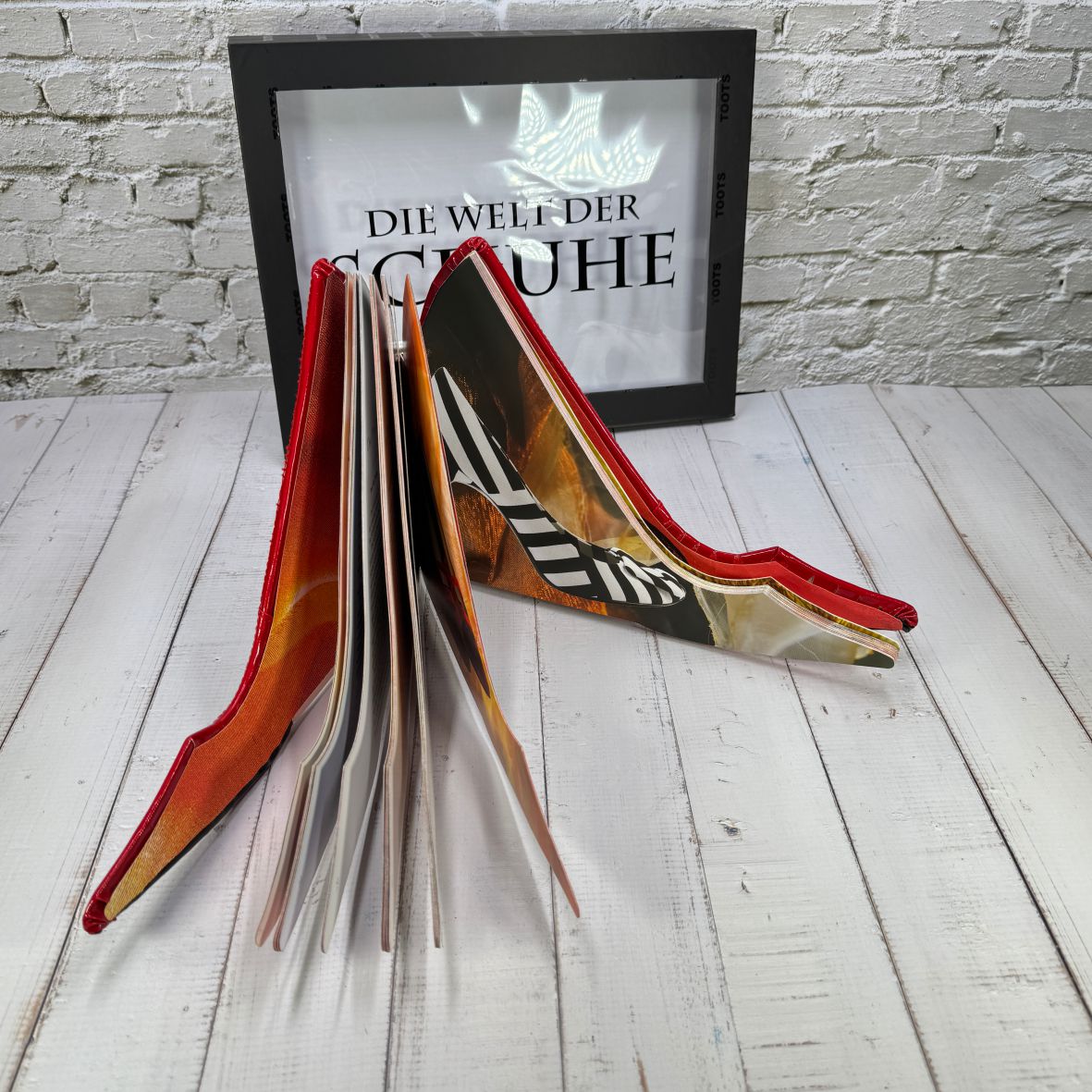 Buch "Die Welt der Schuhe" - FOTOFOL