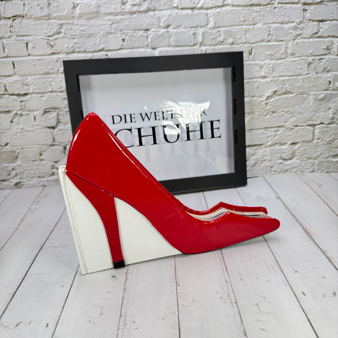 Buch "Die Welt der Schuhe" - FOTOFOL