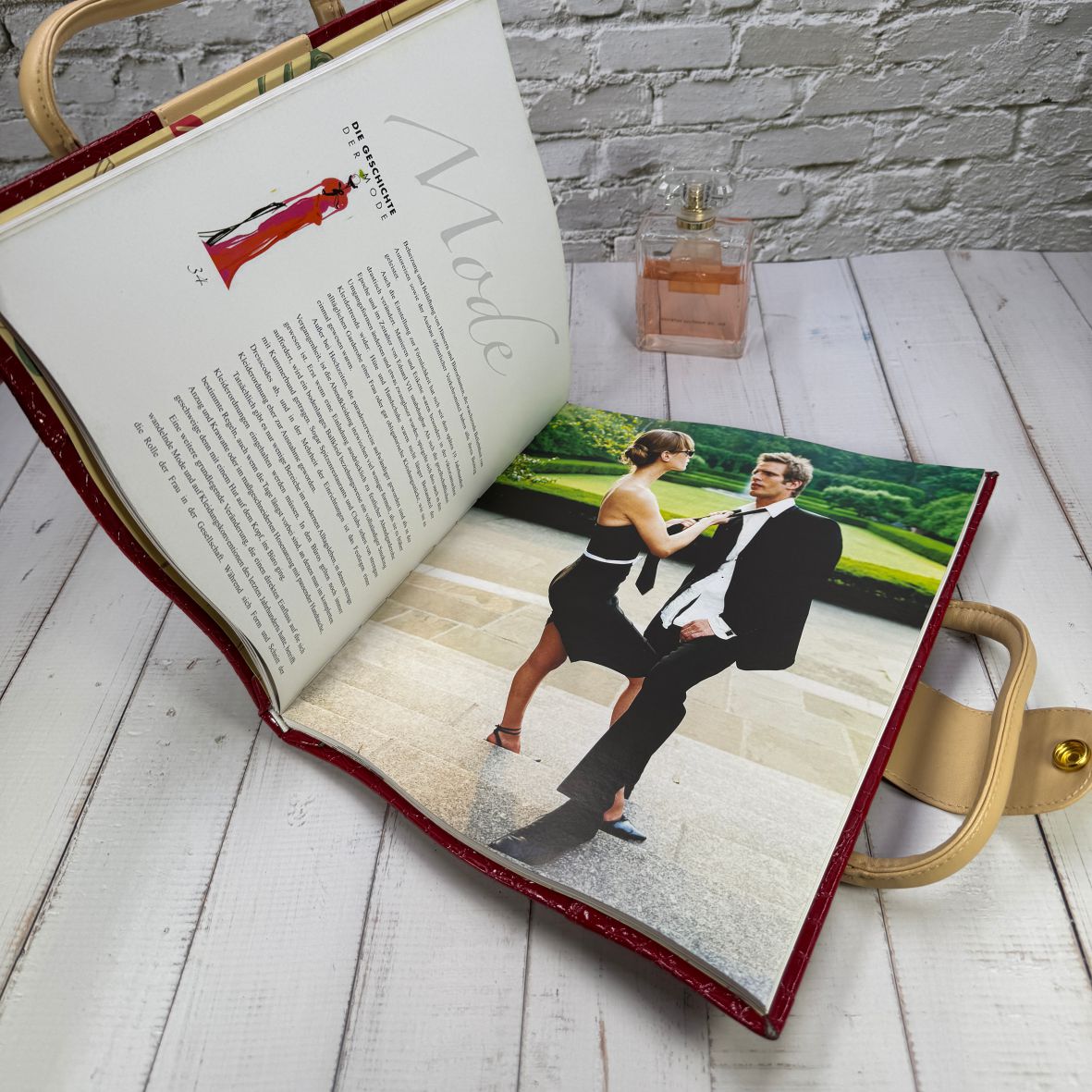 Buch "Die Geschichte der Mode" - FOTOFOL