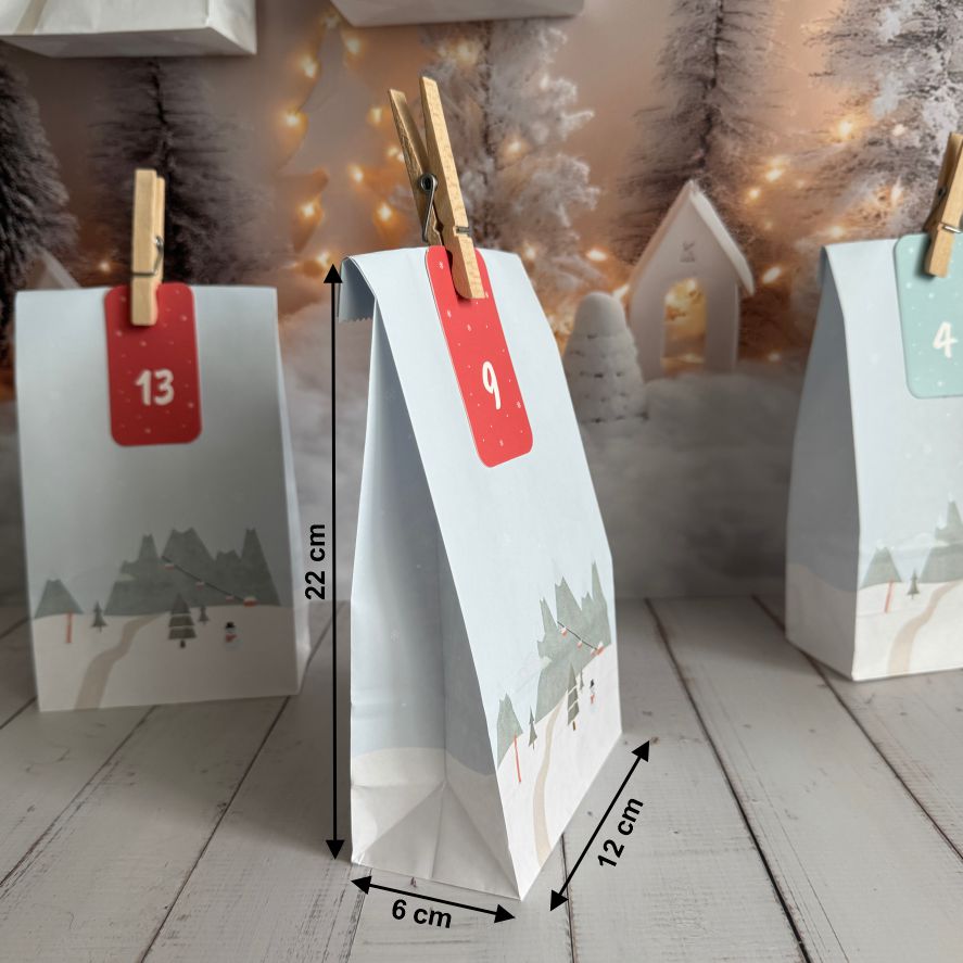 Adventskalender Set S – 24 Geschenktüten 12 x 22 x 6 cm mit Zahlen & Klammern - FOTOFOL