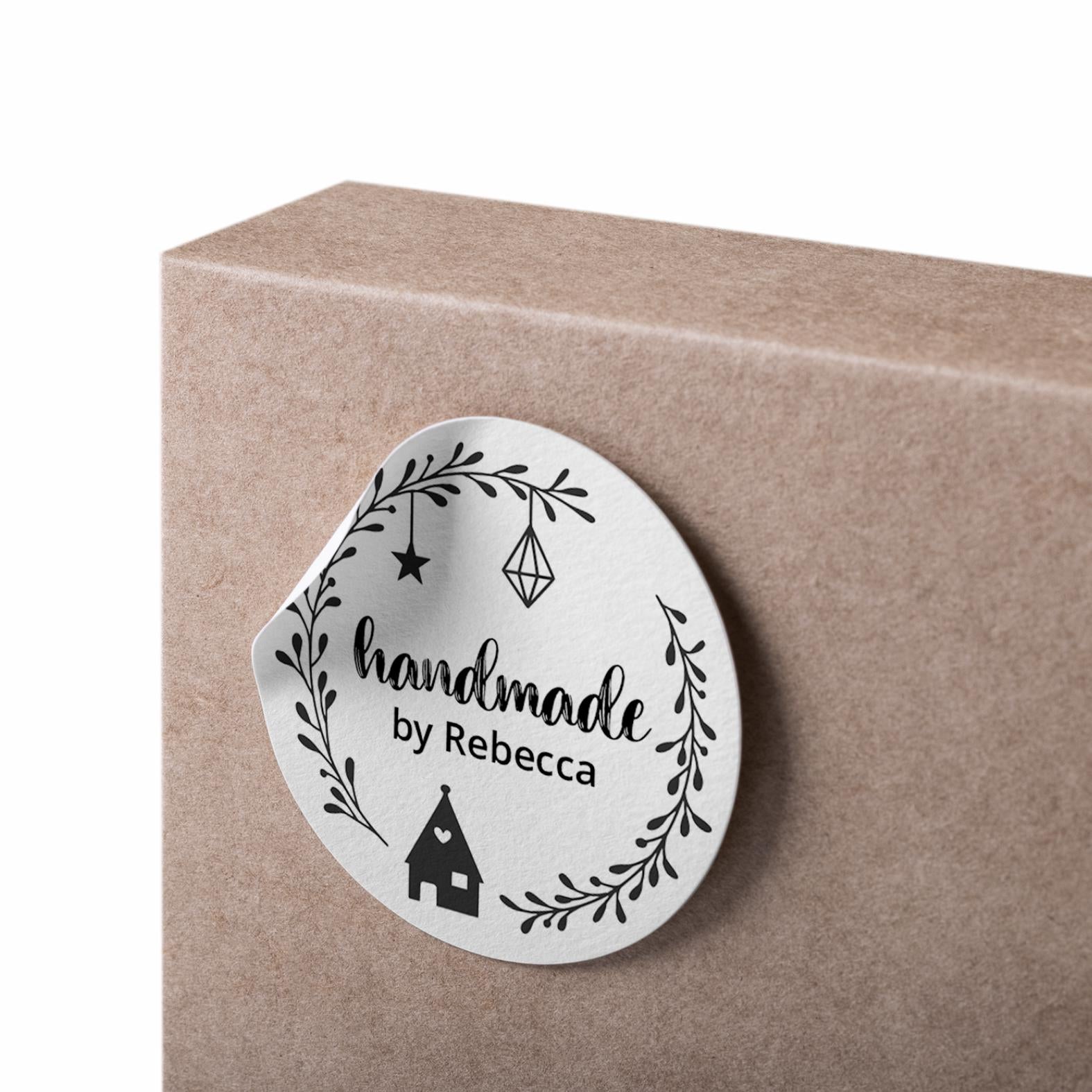 Handmade by Wunschname Aufkleber - 4,5 cm Runde Personalisierte Verkäuferetiketten - FOTOFOL