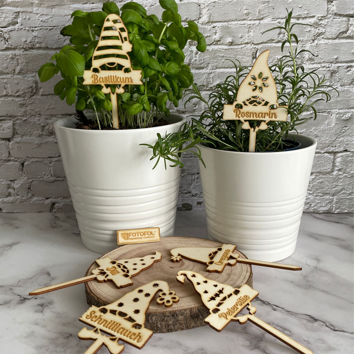 Kräuterschild Kräuterstecker 6er-Set aus Holz - Kräutername personalisiert - Pflanzstecker, Gartenstecker für Kräuter - FOTOFOL