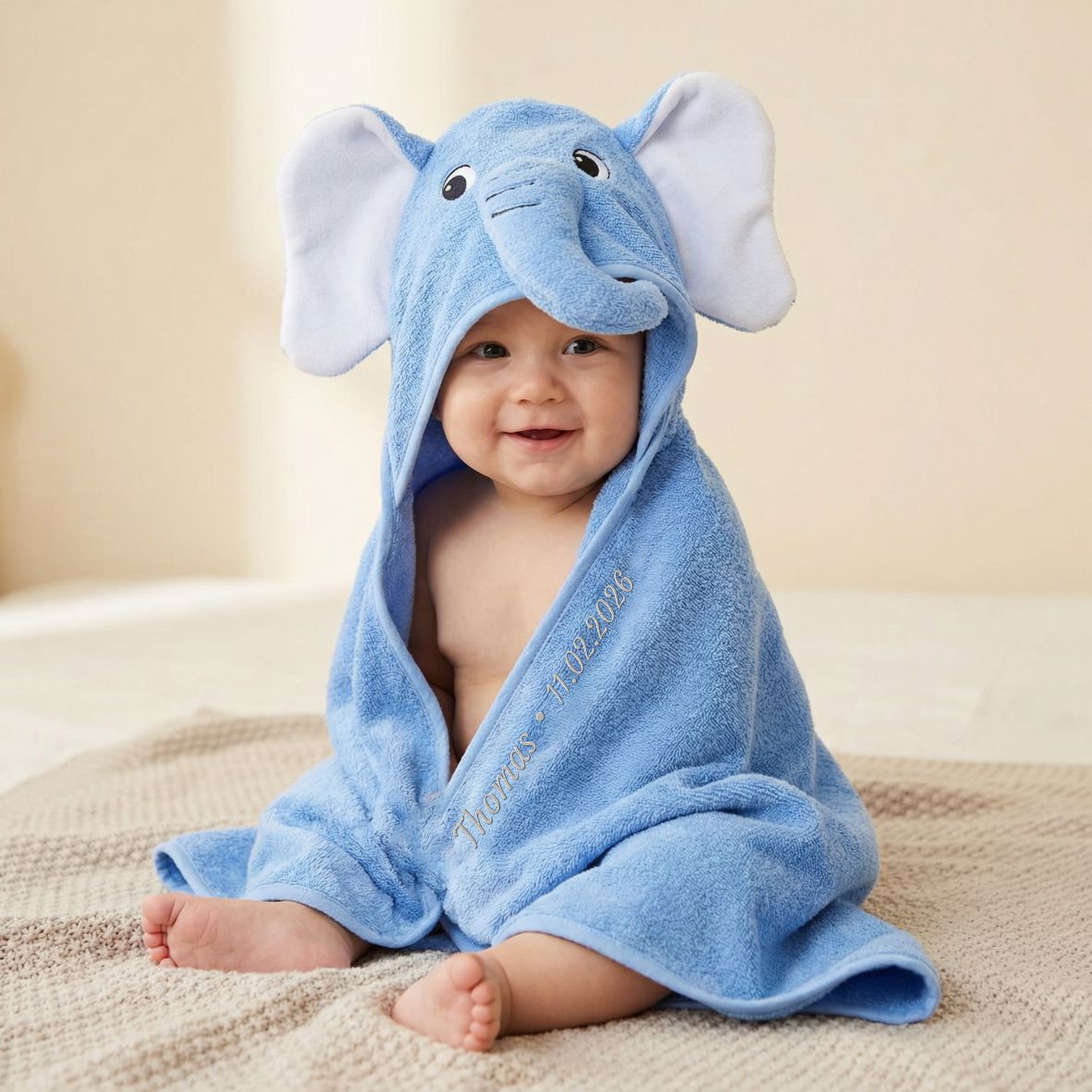 Kapuzenhandtuch Baby 90x90 cm aus 100% Bambus personalisiert mit Namen - FOTOFOL