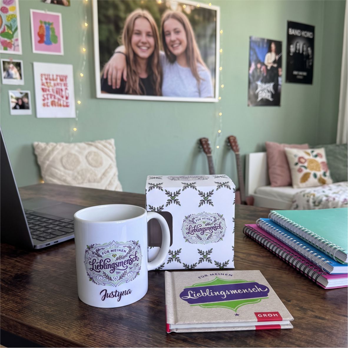 FOTOFOL - Personalisierte Tasse "Für meinen Lieblingsmensch" mit Name – Geschenkset inkl. Sprüche-Büchlein, 330 ml Keramiktasse mit Namen bedruckt, Geschenk für beste Freundin, Mama, Partner, Schwester