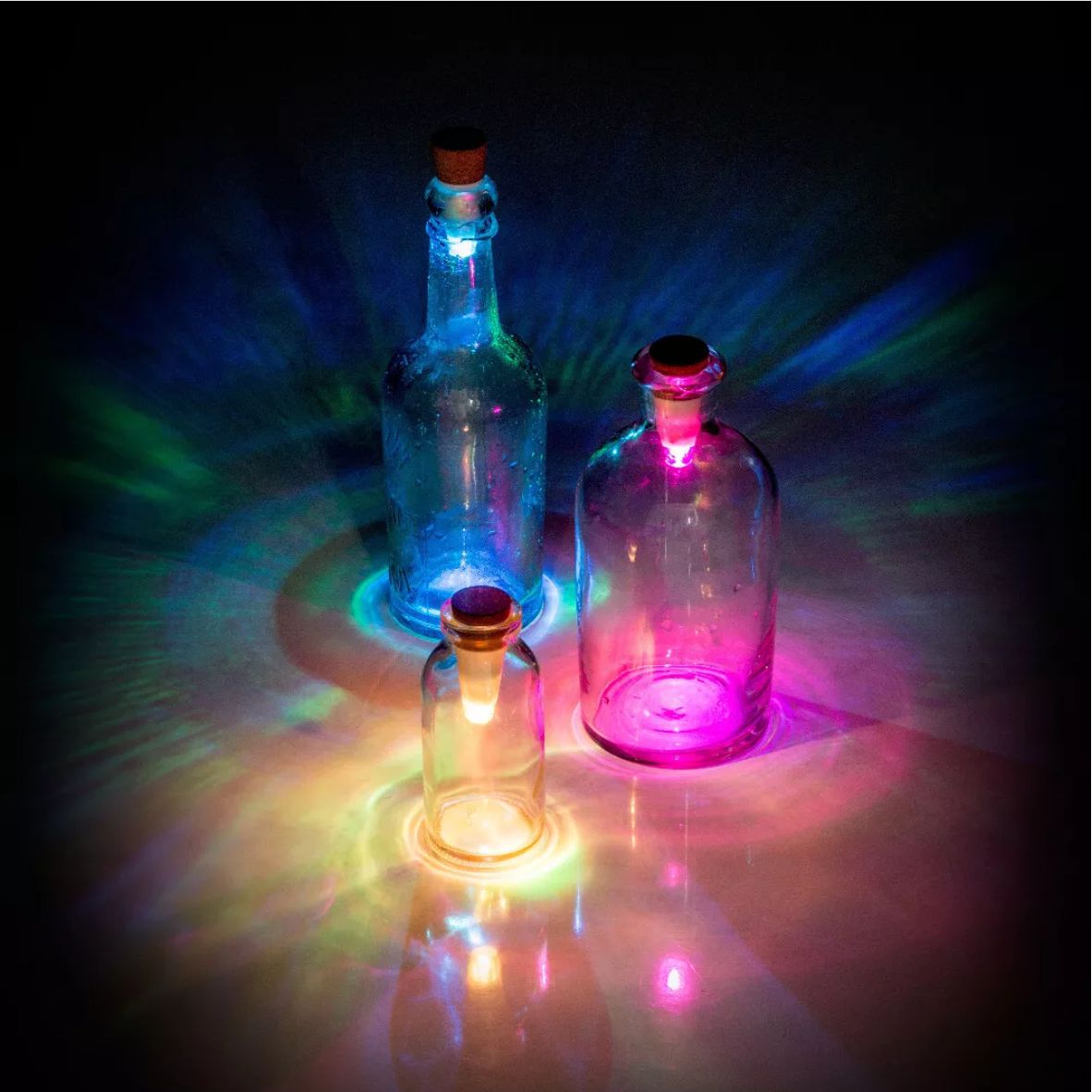 Suck UK - LED Flaschenlichter mit Akku und USB Anschluss - Multicolour