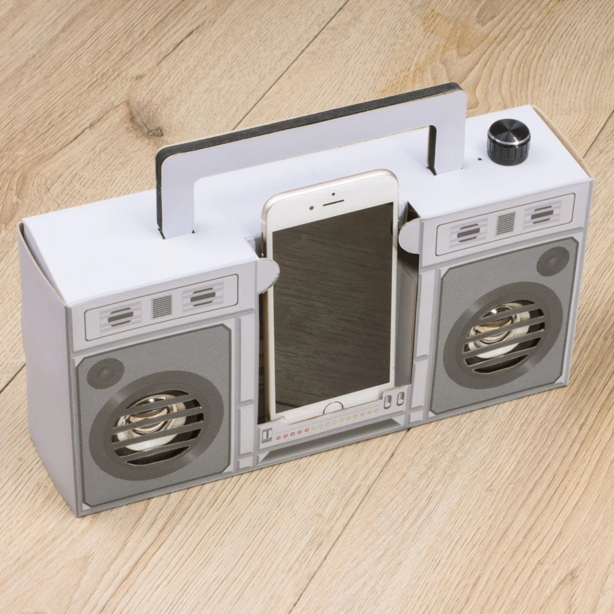 Thumbs Up | Retro Boombox Lautsprecher