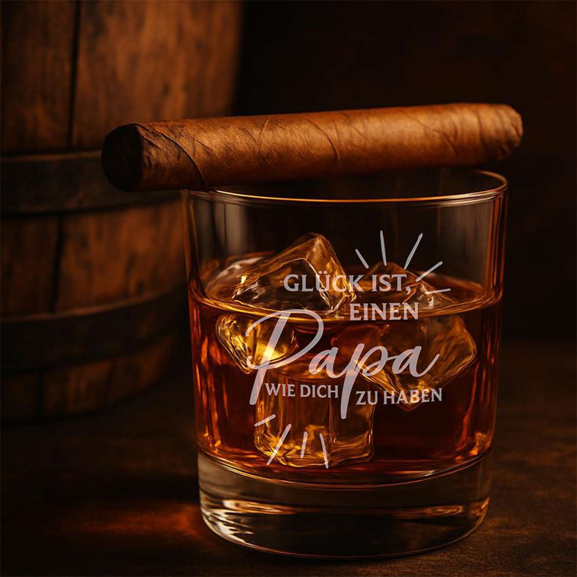 Personalisiertes Whiskey Glas "Glück ist, einen Papa wie dich zu haben" - FOTOFOL