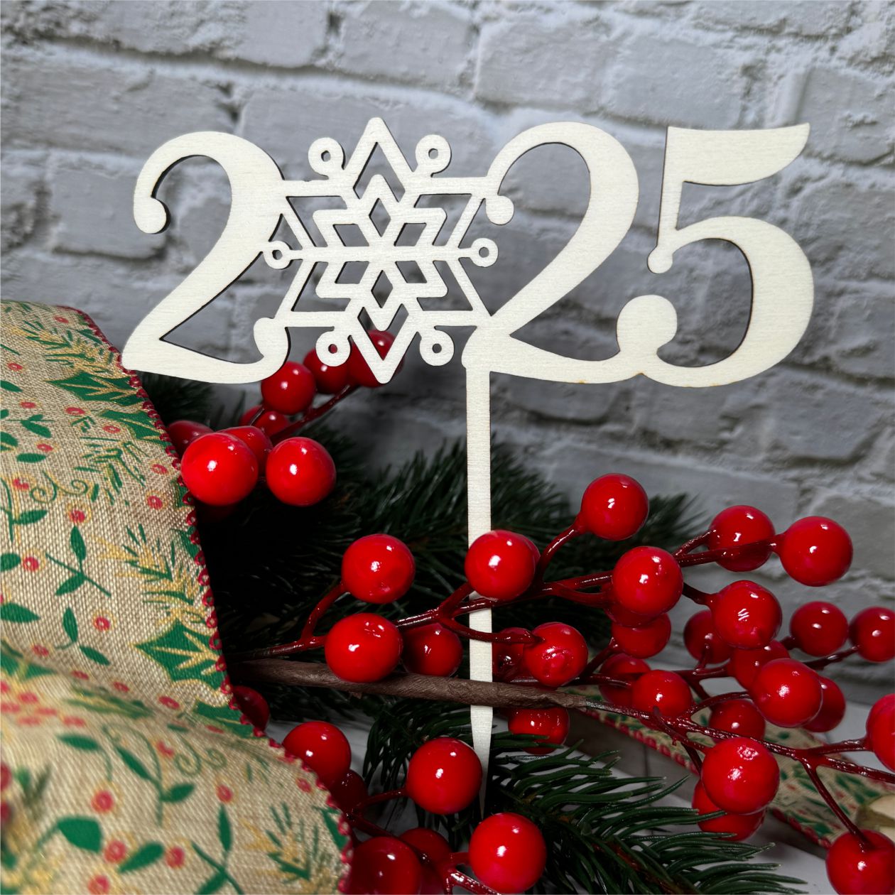 CAKE TOPPER 2025 aus Holz - Tortendeko & Kuchendeko - Silvester - Torten-stecker - FOTOFOL