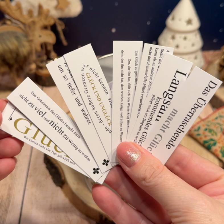 Glückseligkeit 365 Sprüche und Texte Raumgestalt - FOTOFOL